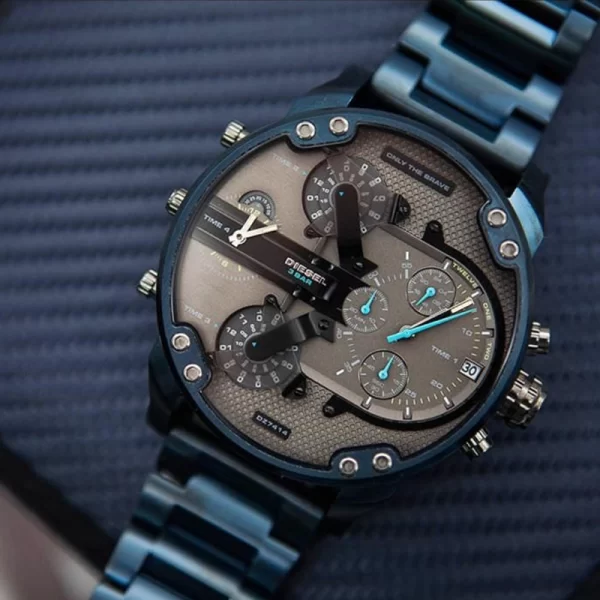 Men's Analog Blue Stainless Steel Wrist Watch