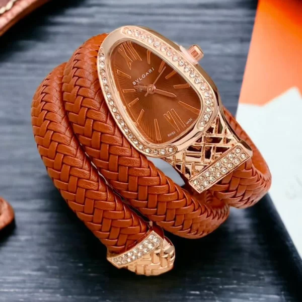 Stylish Snake Bracelet Diamond Tan Wrist Watch For Woman