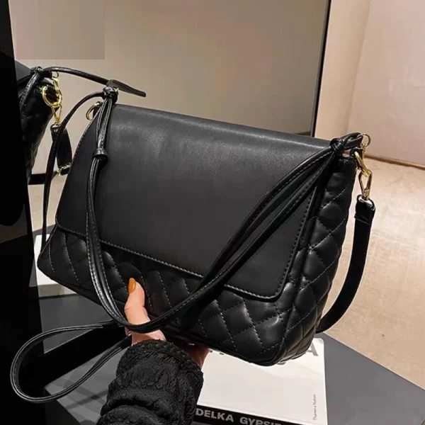 Casual Ladies Black Sling Bag 2024