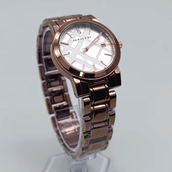 Check Stamp White Dial Analog Rose Gold Strap Watch For Women