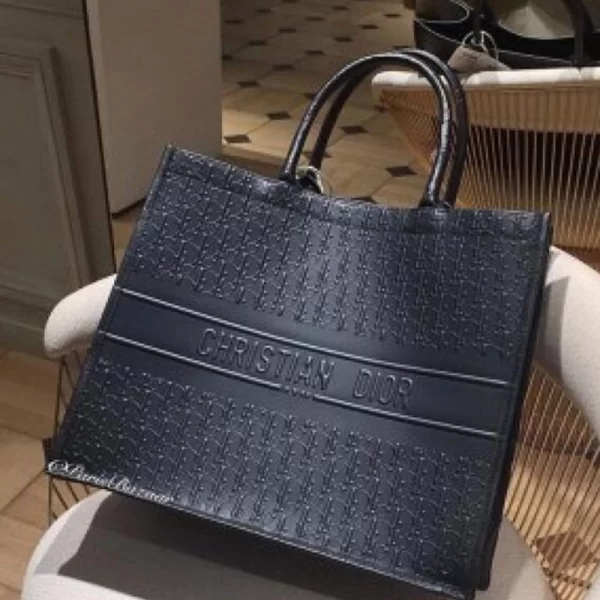 Trendy Ladies Copy Black Tote Handbag