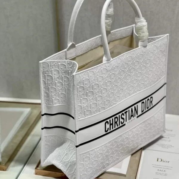 First Copy Trendy Ladies White Tote Bags