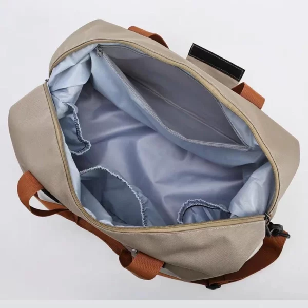 Duffle White Hand Bag For Fitness And Daily Use